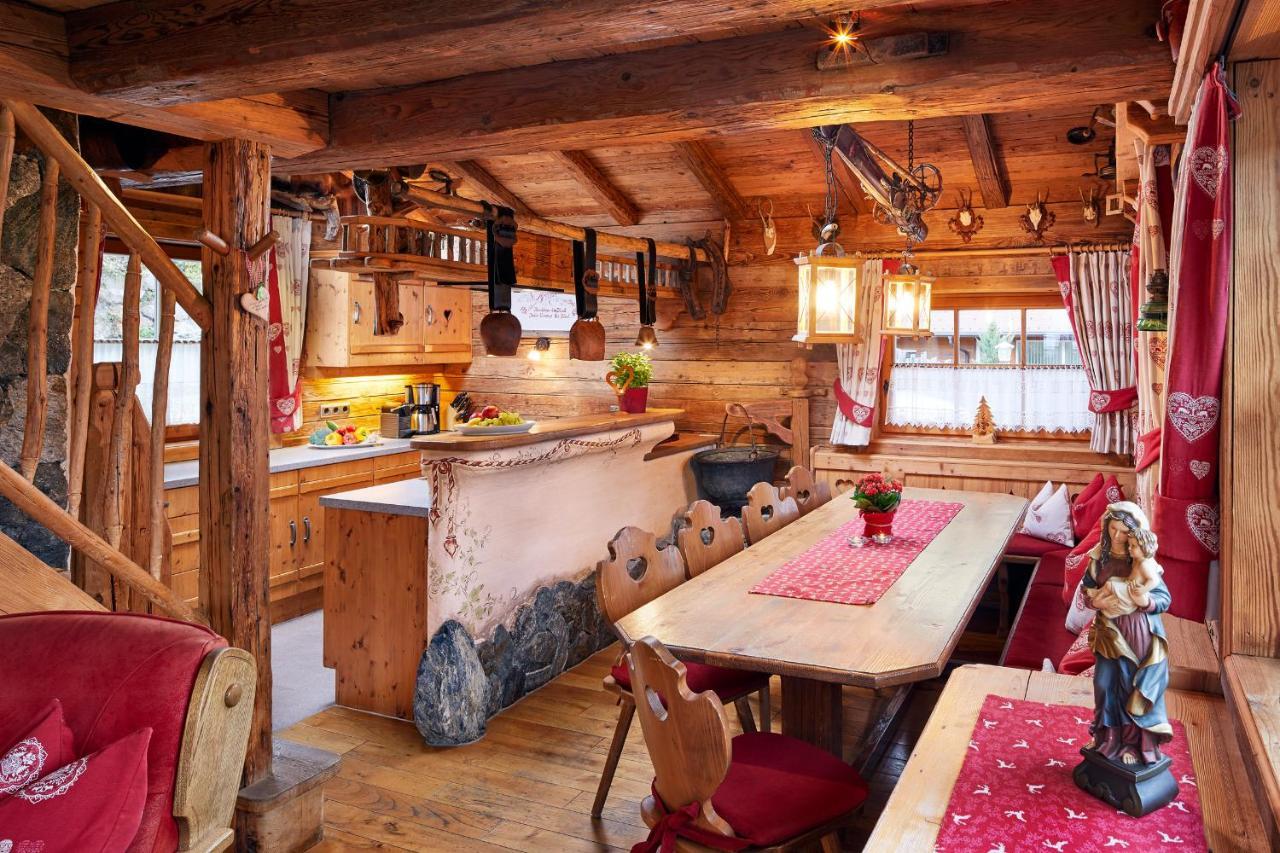 Almdorf Flachau - Luxus Huettenurlaub Экстерьер фото